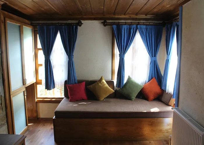 Szálloda Tas Konak 3*