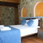 Hotel Tas Konak 3*